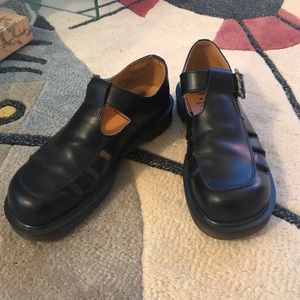 MADE IN ENGLAND DR. MARTEN MARY JANES